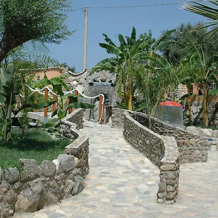 Cliffs فندق 4*