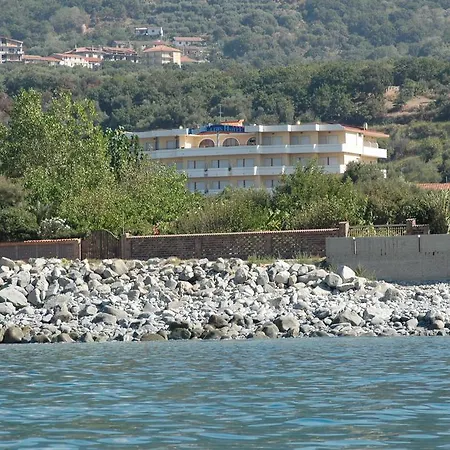 Hotel Cliffs