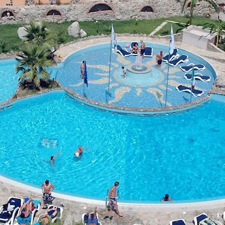 فندق Cliffs 4*